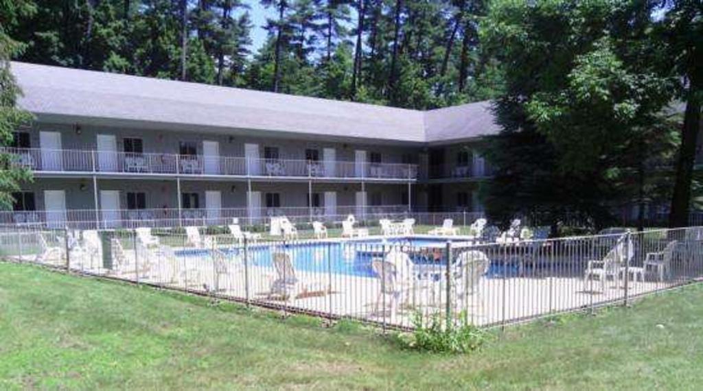 The Stone Gate Resort Lake George Luaran gambar