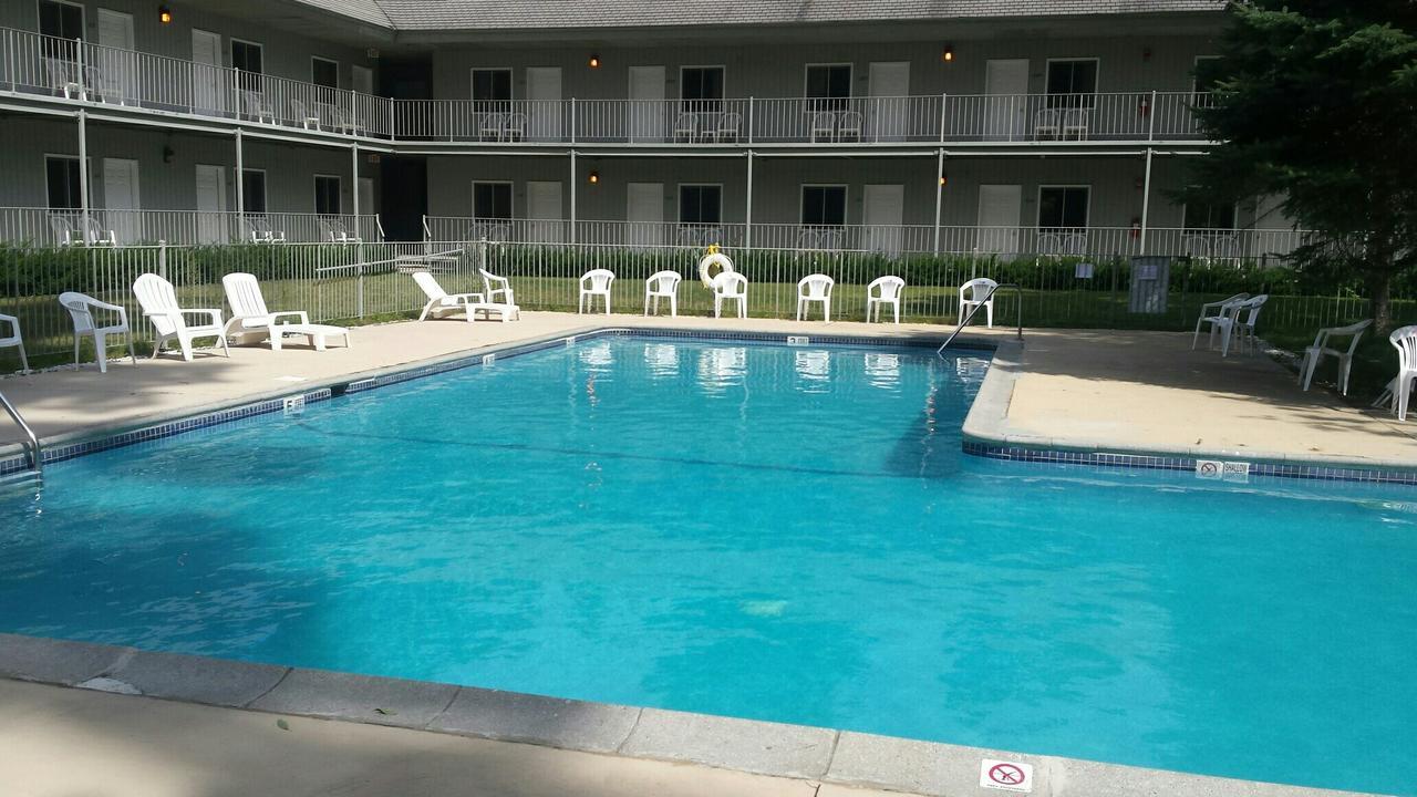 The Stone Gate Resort Lake George Luaran gambar